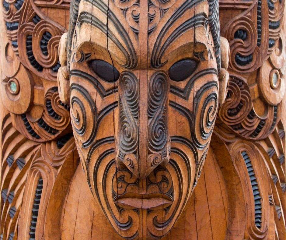 4 Maori Wood Carving